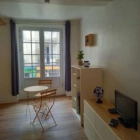 Chez Ninette_Grand Studio En Centre-Ville Dieppe Bagian luar foto